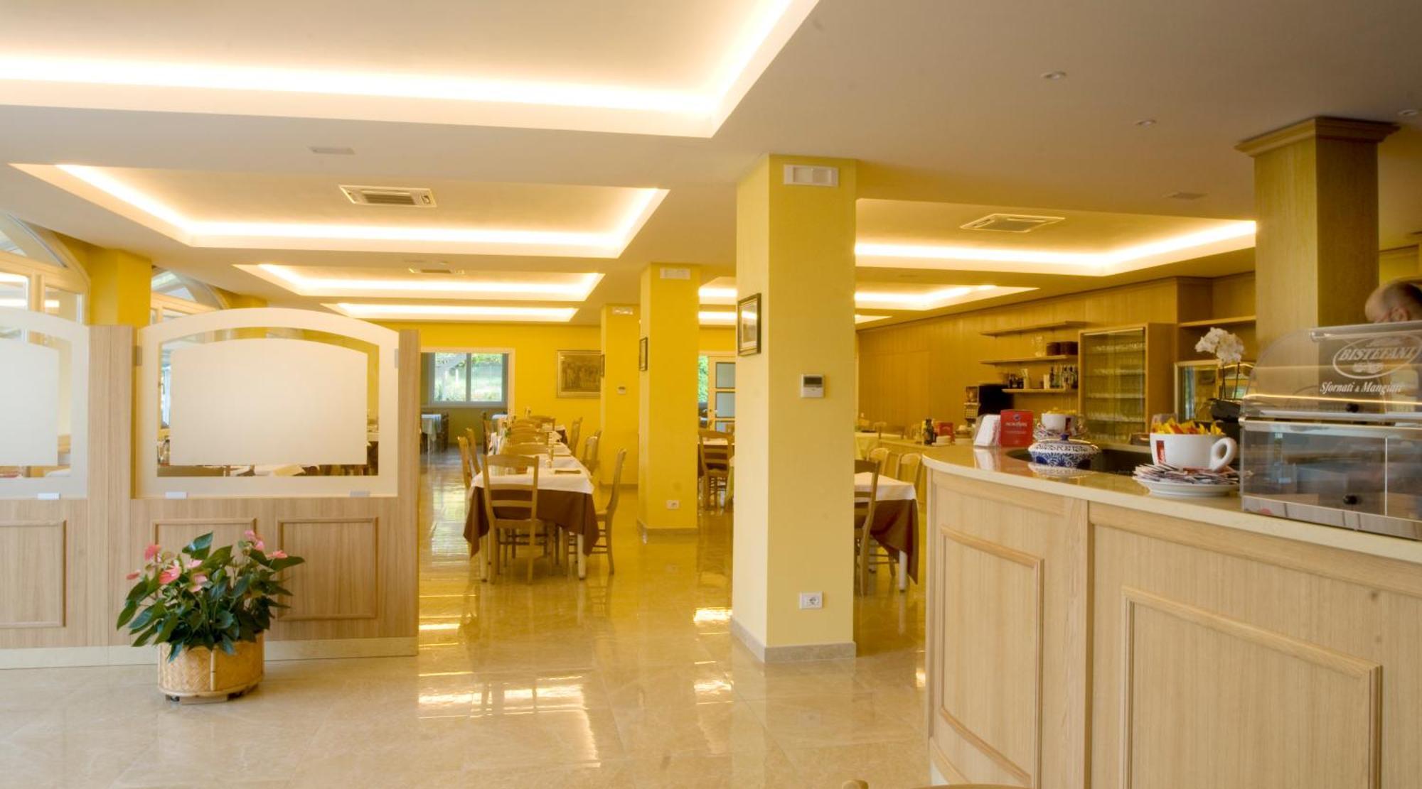 Hotel Panoramica Salo Ngoại thất bức ảnh